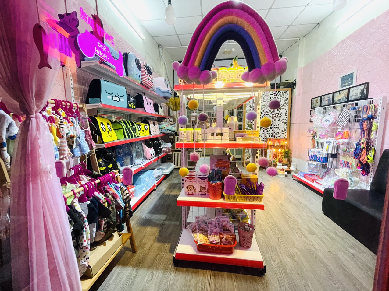 các phụ kiện làm đẹp cho pet tại Zumy Pet Spa Dịch Vụ Làm Đẹp Thú Cưng Chuyên Nghiệp, Uy Tín Tại Hóc Môn