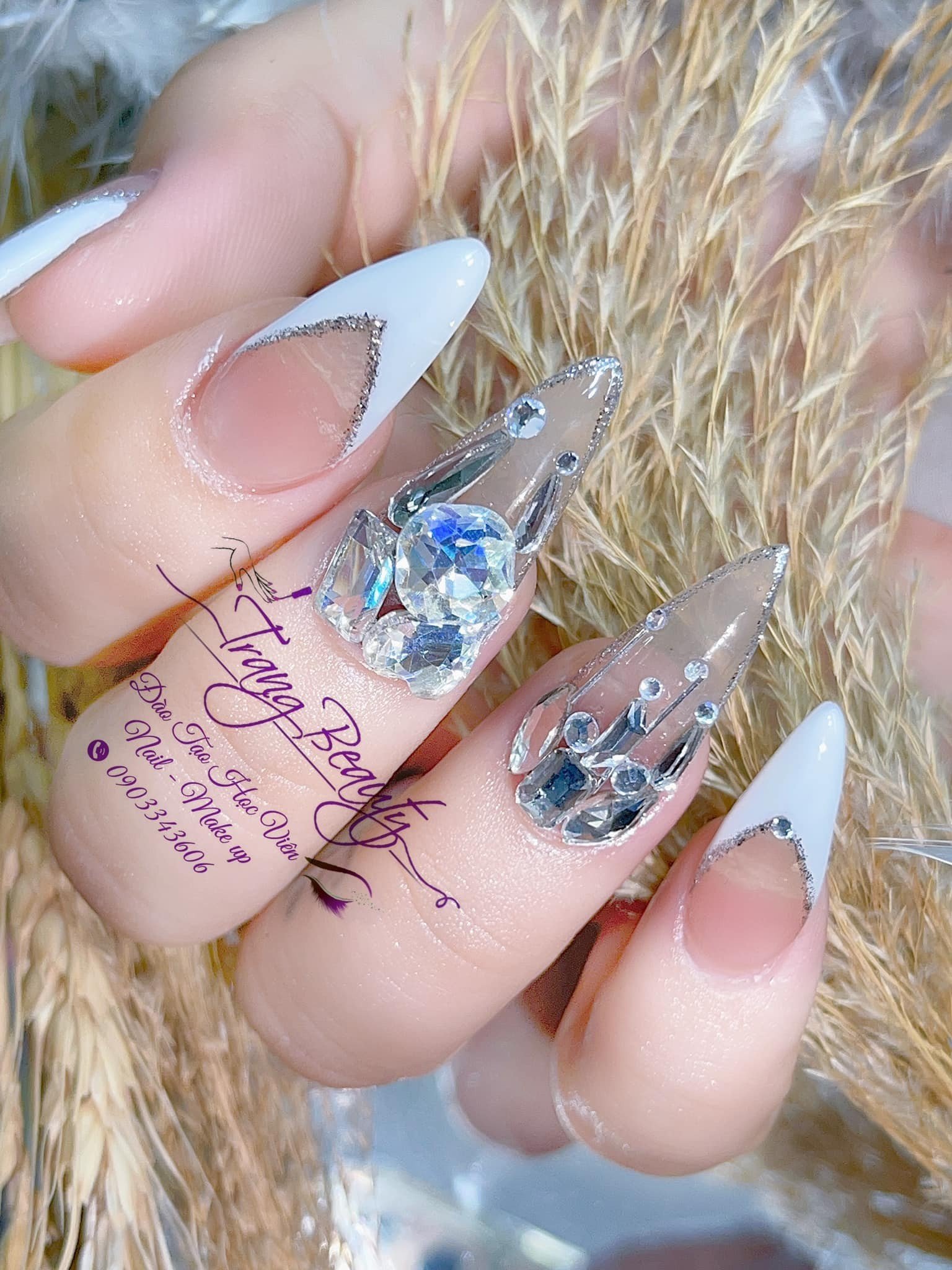 Đá gel tại trang beauty